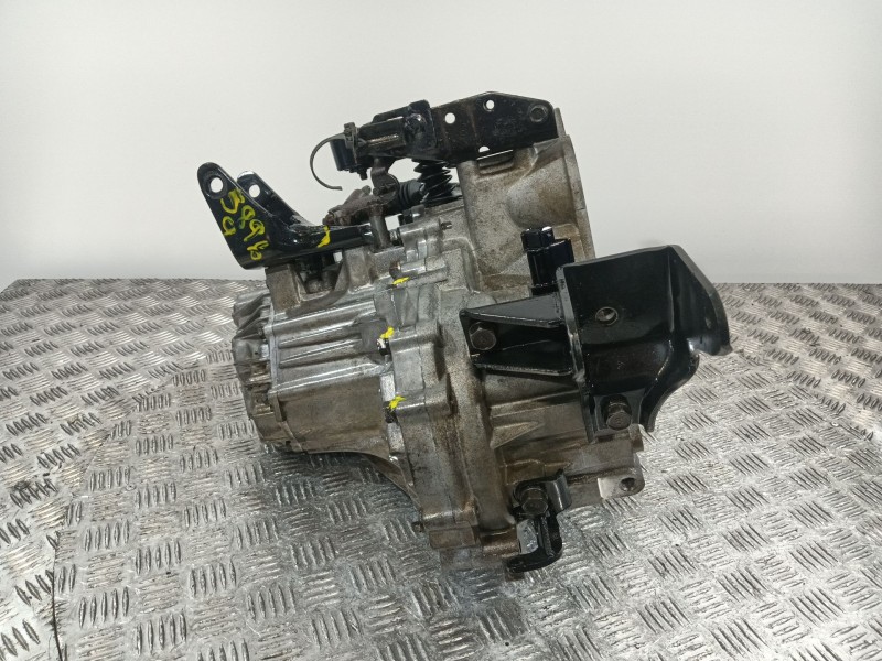 Recambio de caja cambios para hyundai matrix (fc) 1.6 referencia OEM IAM J51873  