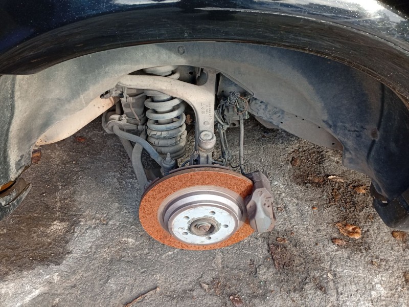 Recambio de mangueta trasera derecha para mercedes-benz clase m (w163) referencia OEM IAM 1633500608  