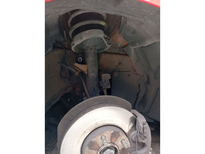 Recambio de amortiguador delantero derecho para mazda 3 (bk) 1.6 (bk14) referencia OEM IAM BRY034700  