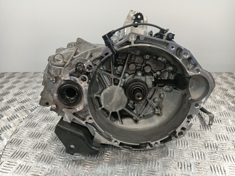 Recambio de caja cambios para kia xceed (cd) 1.5 t-gdi mhev referencia OEM IAM WPJ6E  
