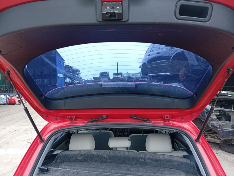 Recambio de amortiguadores maletero / porton para mazda 3 (bk) 1.6 (bk14) referencia OEM IAM BP4K62620  