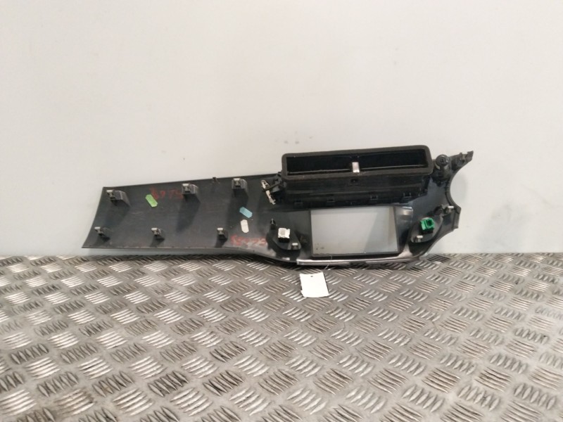 Recambio de moldura para citroën c3 1.6 16v hdi referencia OEM IAM 1000322XXX 96669616KR 