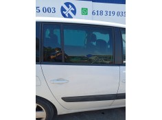 Recambio de puerta trasera derecha para renault espace iv (jk0/1_) 2.2 dci (jk0h) referencia OEM IAM 7751476286  