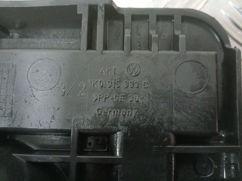 Recambio de soporte bateria para seat altea xl (5p5, 5p8) 1.9 tdi referencia OEM IAM 1K0915333C  