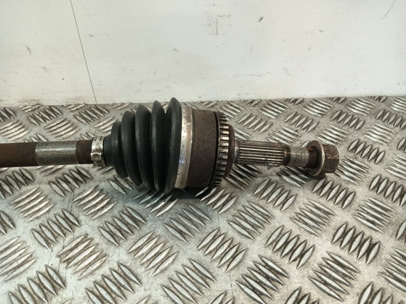 Recambio de transmision delantera derecha para nissan almera ii hatchback (n16) 1.5 referencia OEM IAM   