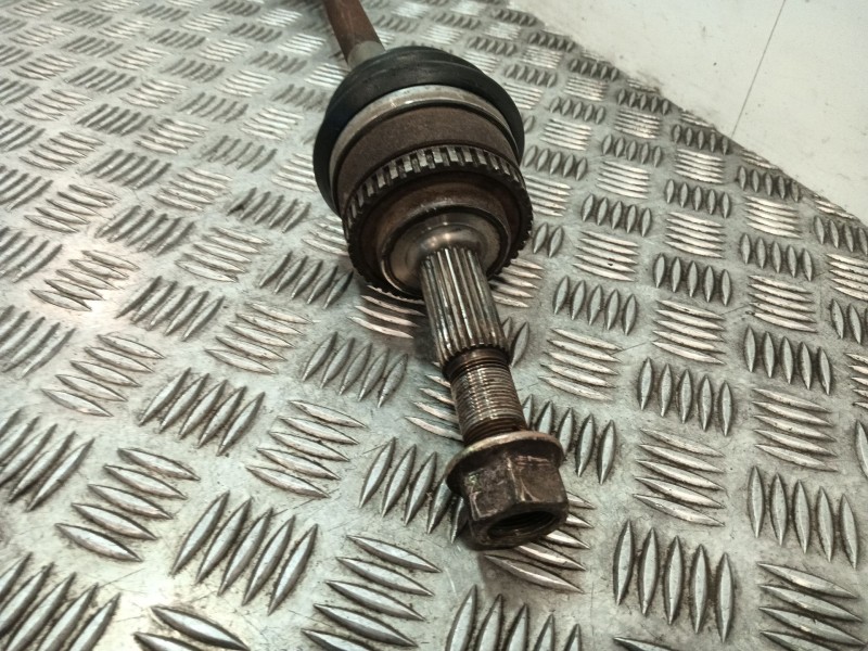 Recambio de transmision delantera derecha para nissan almera ii hatchback (n16) 1.5 referencia OEM IAM   