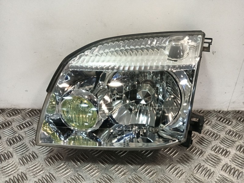 Recambio de faro izquierdo para nissan x-trail i (t30) 2.2 di 4x4 referencia OEM IAM 260608H925  