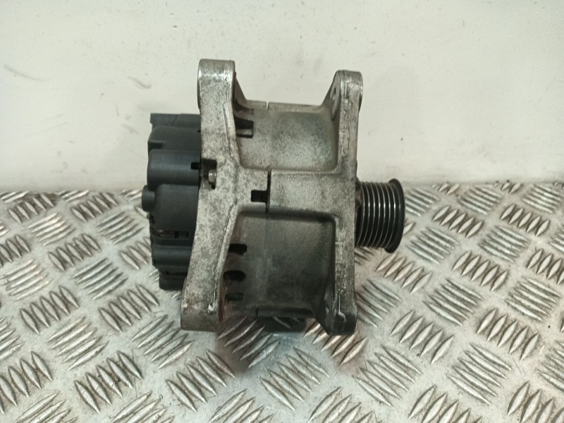 Recambio de alternador para renault megane ii coupe/cabrio referencia OEM IAM 8200410671B 2543207C 