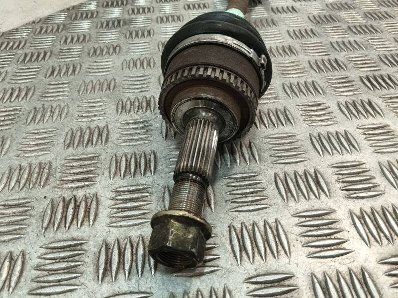 Recambio de transmision delantera izquierda para nissan almera ii hatchback (n16) 1.5 referencia OEM IAM   