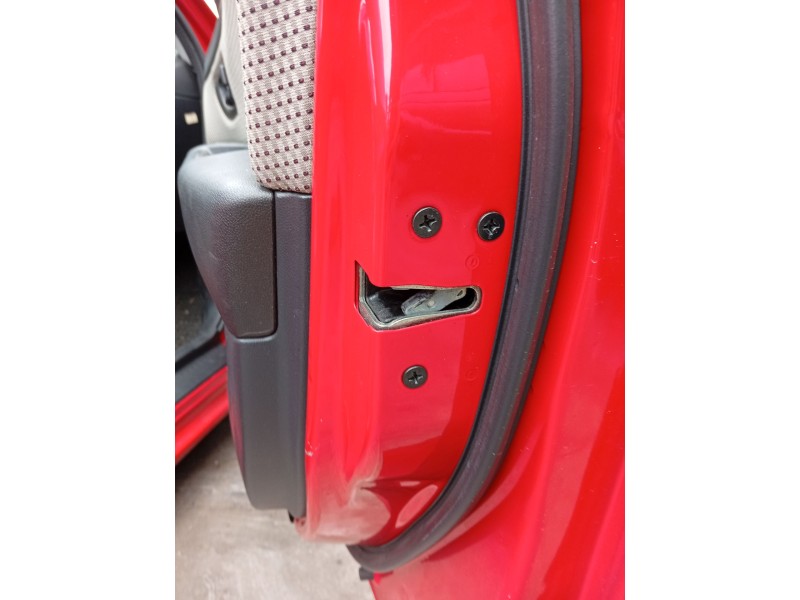 Recambio de cerradura puerta delantera derecha para mazda 3 (bk) 1.6 (bk14) referencia OEM IAM BAH758310A  