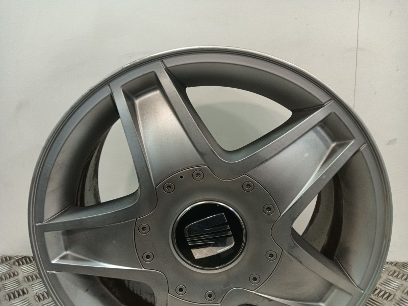 Recambio de llanta para seat toledo (1m2) referencia OEM IAM 1M0601025F  