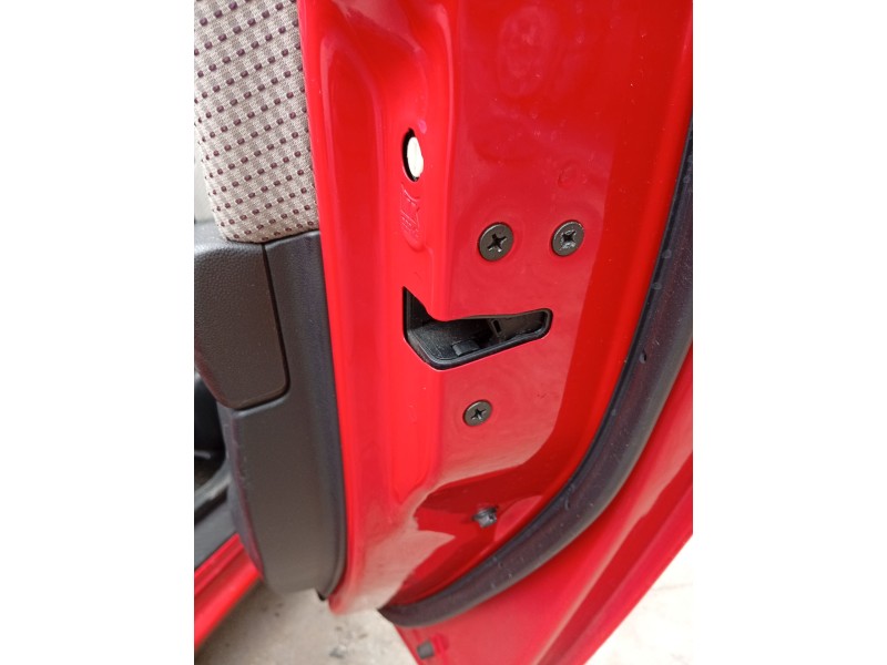 Recambio de cerradura puerta trasera derecha para mazda 3 (bk) 1.6 (bk14) referencia OEM IAM BP4K72310F  