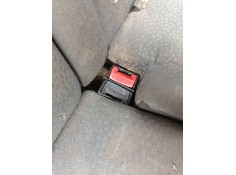 Recambio de enganche cinturon trasero izquierdo para renault clio ii (bb_, cb_) 1.5 dci (b/cb3m) referencia OEM IAM   