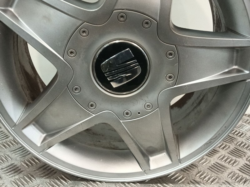 Recambio de llanta para seat toledo (1m2) referencia OEM IAM 1M0601025F  