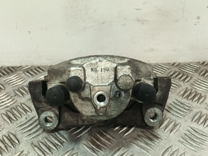 Recambio de pinza freno delantera izquierda para toyota yaris (_p13_) 1.0 (ksp130) referencia OEM IAM 477500D200  