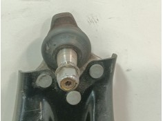 Recambio de brazo suspension inferior delantero izquierdo para dacia duster referencia OEM IAM    2