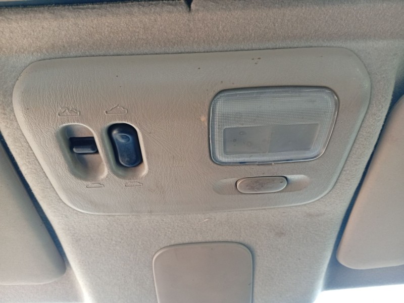 Recambio de luz interior para nissan x-trail i (t30) 2.2 di 4x4 referencia OEM IAM   