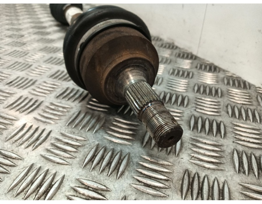 Recambio de transmision delantera derecha para peugeot 308 i (4a_, 4c_) 1.6 hdi referencia OEM IAM 9661107280 8NN47 