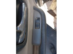 Recambio de mando elevalunas trasero izquierdo para nissan x-trail i (t30) 2.2 di 4x4 referencia OEM IAM 254110V000  