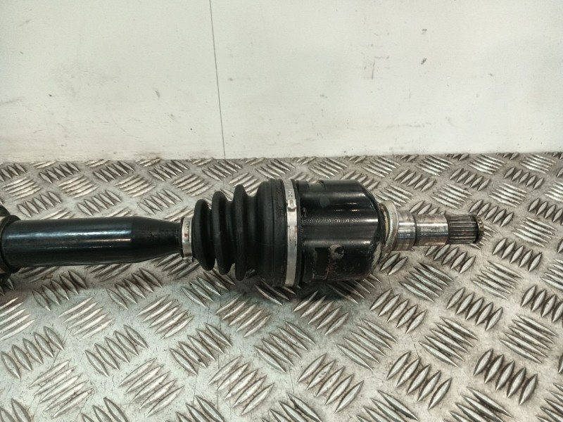 Recambio de transmision delantera derecha para toyota auris (_e15_) 1.6 (zre151_) referencia OEM IAM   