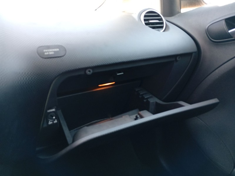 Recambio de guantera para seat altea xl (5p5, 5p8) 1.6 tdi referencia OEM IAM 5P1857121C1MM  