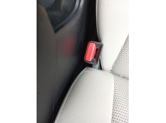 Recambio de enganche cinturon delantero derecho para mazda 3 (bk) 1.6 (bk14) referencia OEM IAM   