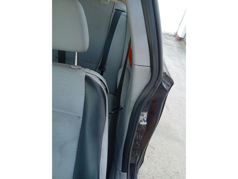 Recambio de cinturon seguridad delantero izquierdo para bmw 1 (e81) 118 d referencia OEM IAM 72119138243  
