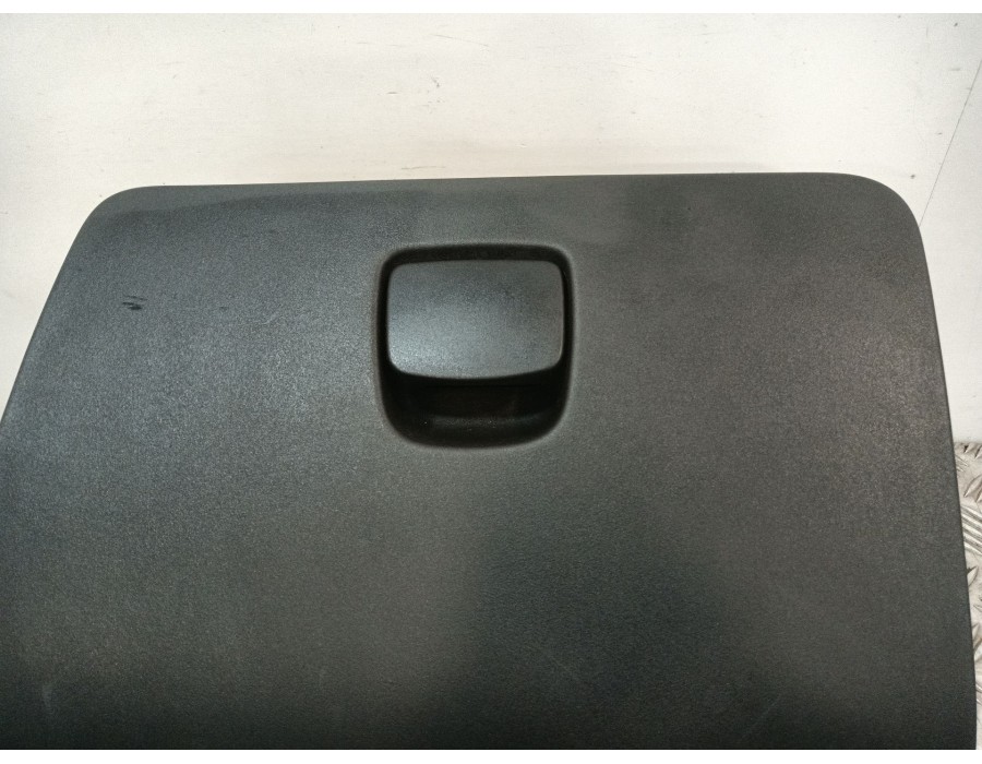 Recambio de guantera para iveco daily vi furgoneta 35s18, 35c18, 40c18, 50c18, 60c18, 65c18, 70c18 referencia OEM IAM 5801544516