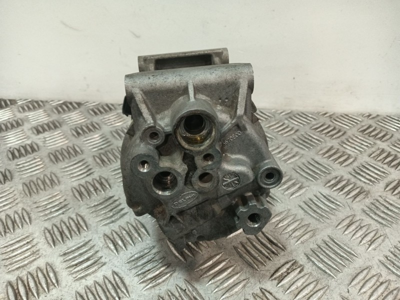 Recambio de compresor aire acondicionado para renault megane ii coupe/cabrio referencia OEM IAM 8200940233  