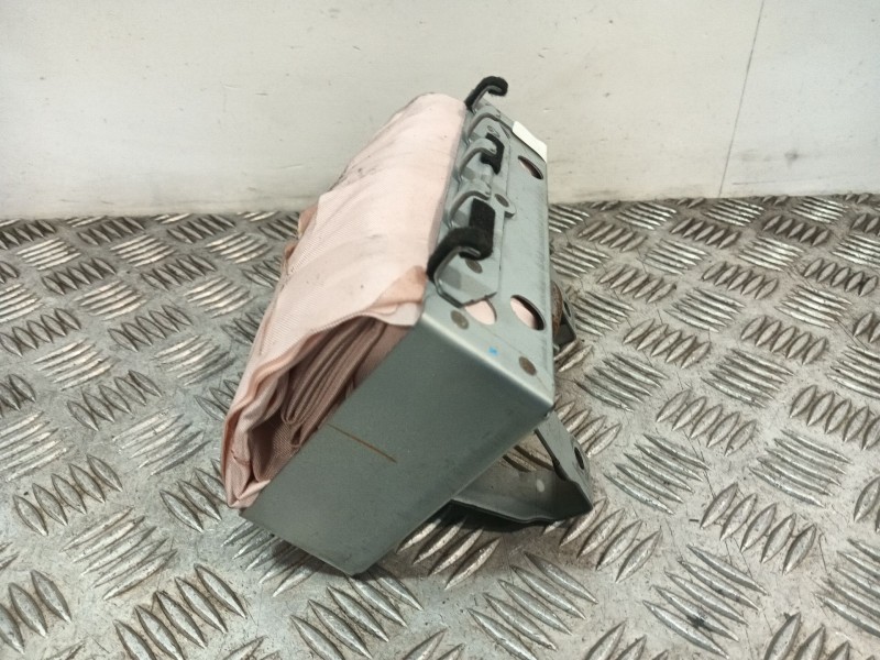 Recambio de airbag delantero derecho para toyota yaris (_p9_) 1.4 d-4d (nlp90_) referencia OEM IAM PAB31023  