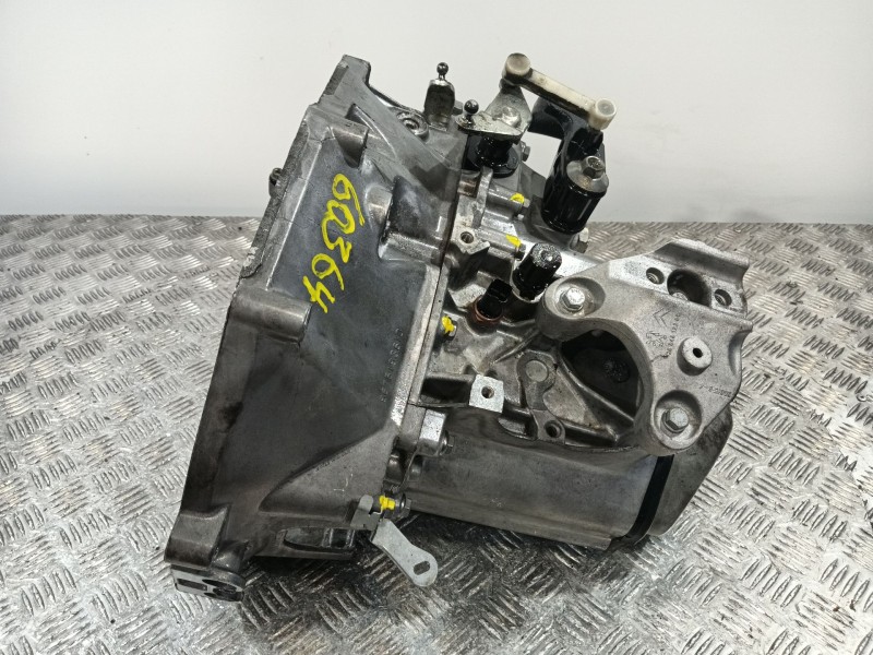 Recambio de caja cambios para citroën c4 cactus 1.2 vti 82 referencia OEM IAM 20CR15  