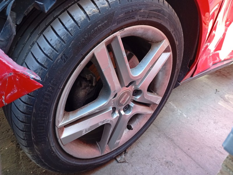 Recambio de mangueta delantera izquierda para seat altea xl (5p5, 5p8) 1.6 tdi referencia OEM IAM 1K0407255AA  