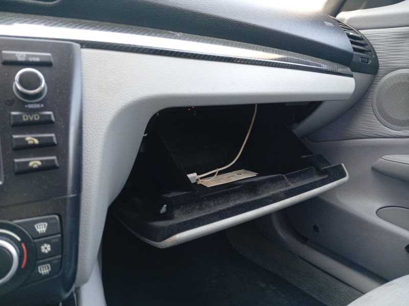 Recambio de guantera para bmw 1 (e81) 118 d referencia OEM IAM 51167135697 51456954341 