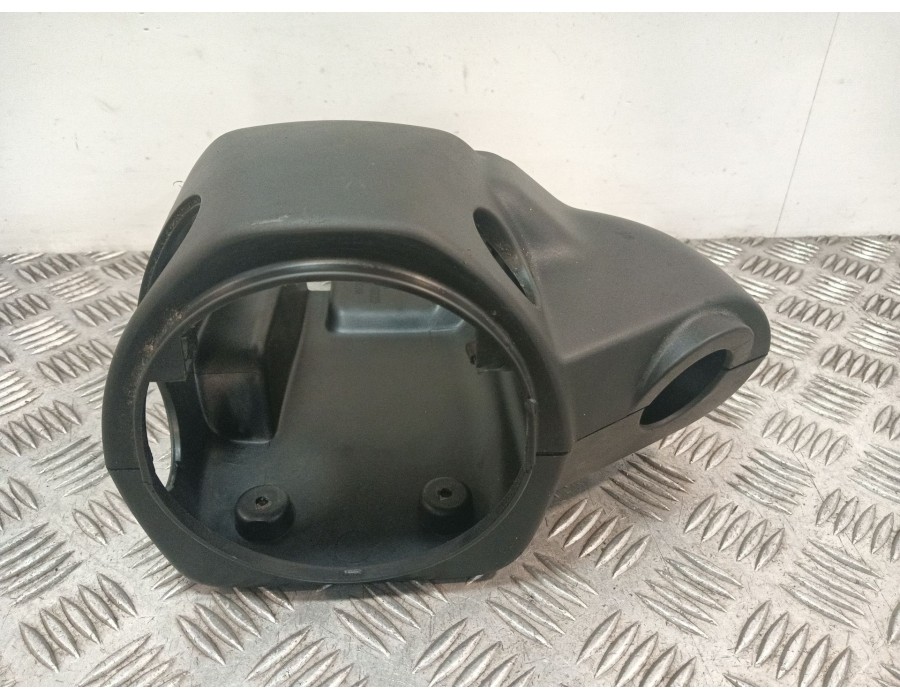 Recambio de moldura para iveco daily vi furgoneta 35s18, 35c18, 40c18, 50c18, 60c18, 65c18, 70c18 referencia OEM IAM 5802308268 