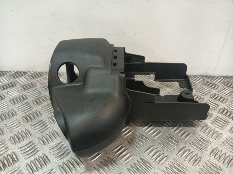 Recambio de moldura para iveco daily vi furgoneta 35s18, 35c18, 40c18, 50c18, 60c18, 65c18, 70c18 referencia OEM IAM 5802308268 