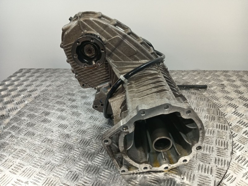 Recambio de caja transfer para volkswagen touareg (7la) referencia OEM IAM 0AD341010T  