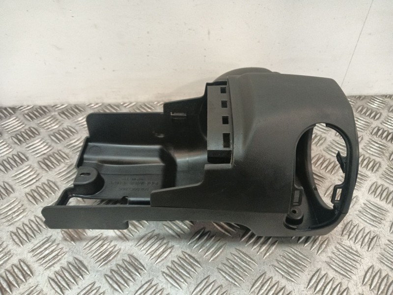 Recambio de moldura para iveco daily vi furgoneta 35s18, 35c18, 40c18, 50c18, 60c18, 65c18, 70c18 referencia OEM IAM 5802308268 