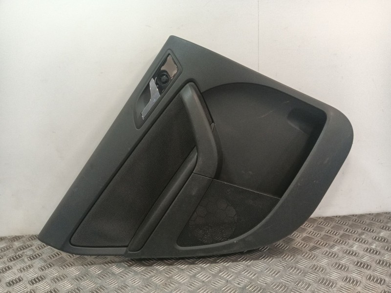 Recambio de guarnecido puerta trasera izquierda para skoda yeti (5l) 1.2 tsi referencia OEM IAM 5L0867211 5L0867209H 