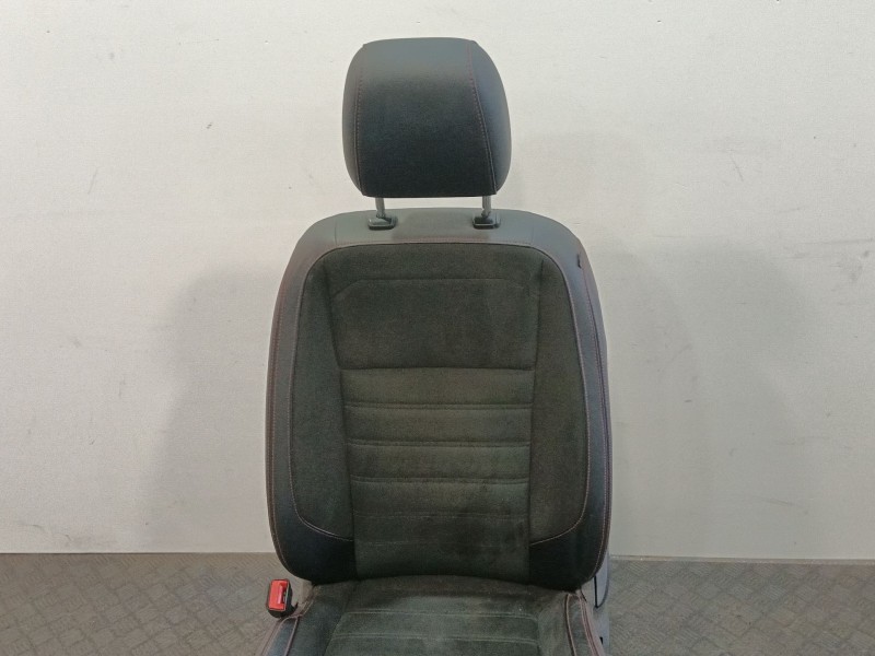 Recambio de asiento delantero izquierdo para ford ecosport 1.0 ecoboost referencia OEM IAM 2520536  