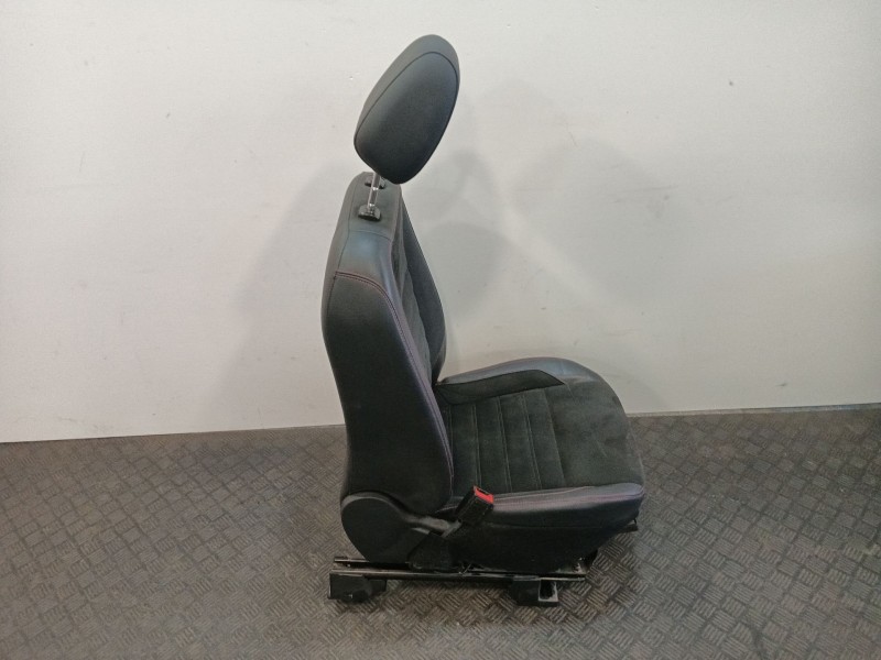 Recambio de asiento delantero izquierdo para ford ecosport 1.0 ecoboost referencia OEM IAM 2520536  