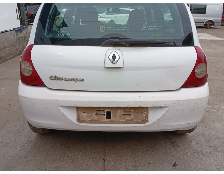 Recambio de paragolpes trasero para renault clio ii (bb_, cb_) 1.5 dci (b/cb3m) referencia OEM IAM 7701470811  