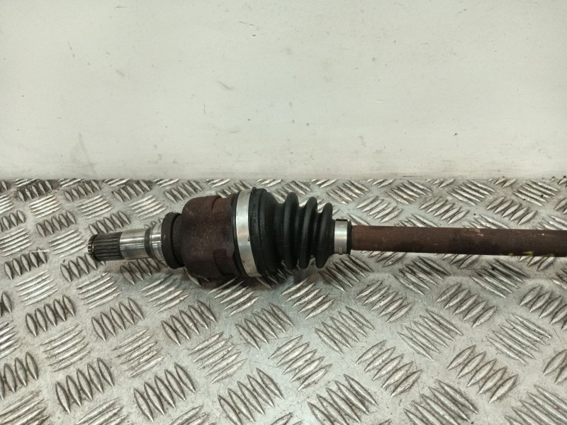 Recambio de transmision delantera derecha para toyota aygo (_b1_) 1.0 (kgb10_) referencia OEM IAM 434100H010A  