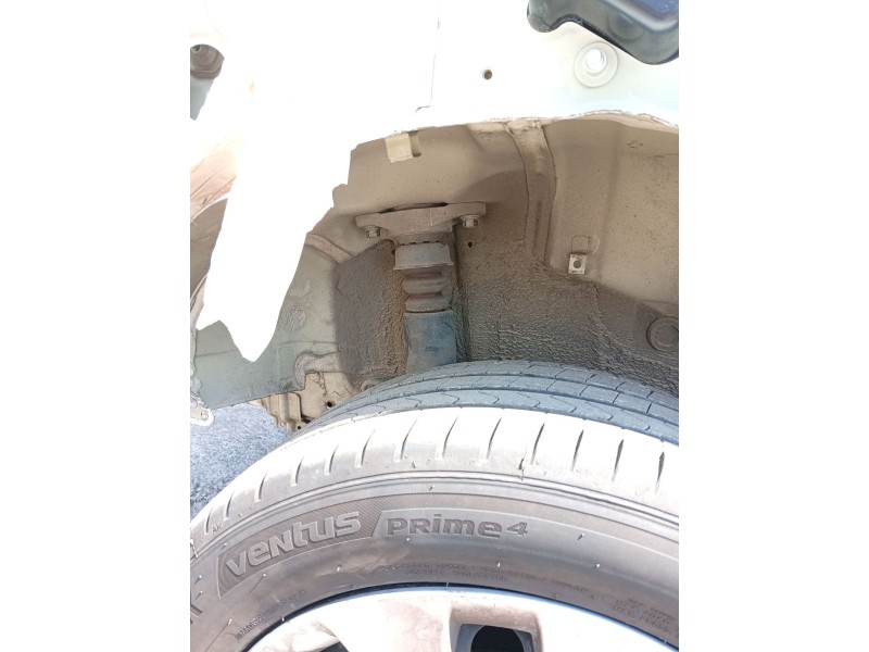 Recambio de amortiguador trasero derecho para kia carens iv 1.7 crdi referencia OEM IAM   