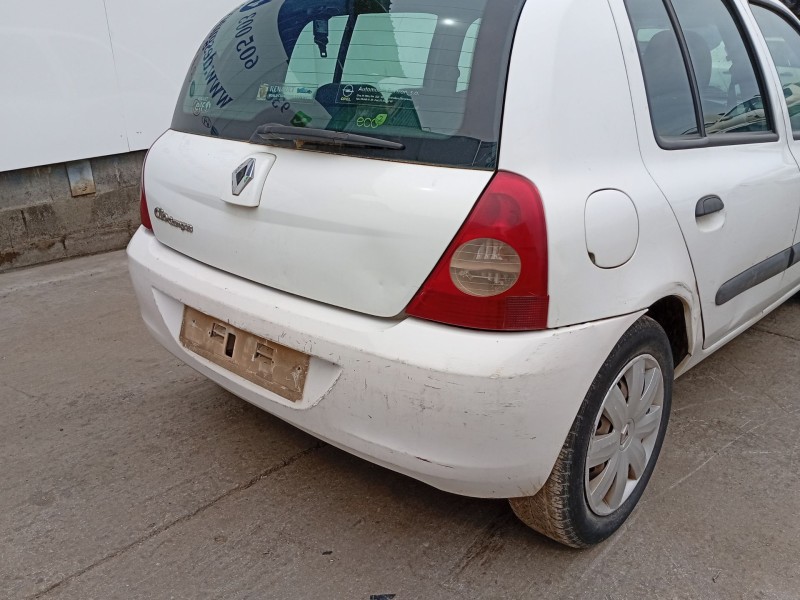 Recambio de paragolpes trasero para renault clio ii (bb_, cb_) 1.5 dci (b/cb3m) referencia OEM IAM 7701470811  