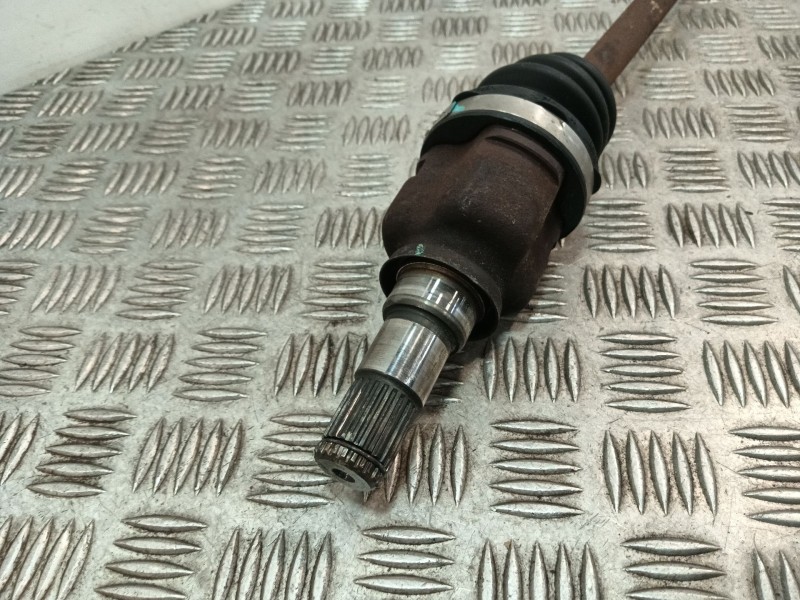 Recambio de transmision delantera derecha para toyota aygo (_b1_) 1.0 (kgb10_) referencia OEM IAM 434100H010A  