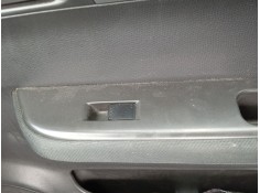 Recambio de mando elevalunas delantero derecho para suzuki swift iii (mz, ez) 1.3 ddis (rs 413d) referencia OEM IAM 3799562J00  