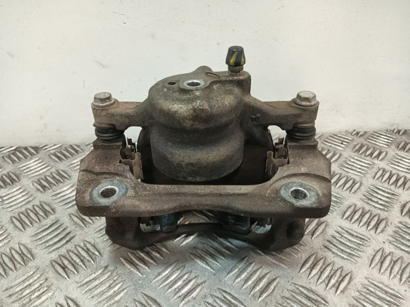 Recambio de pinza freno delantera derecha para toyota auris (_e15_) 1.6 (zre151_) referencia OEM IAM 4773002341  