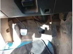 Recambio de pedal embrague para nissan x-trail i (t30) 2.2 di 4x4 referencia OEM IAM 465038H95C  