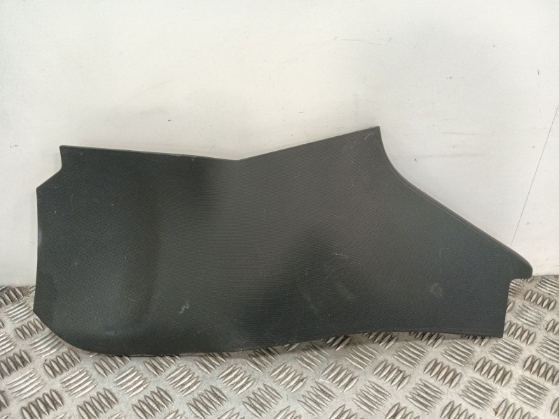Recambio de moldura para renault clio iv (bh_) 1.5 dci 75 referencia OEM IAM 689308726R  