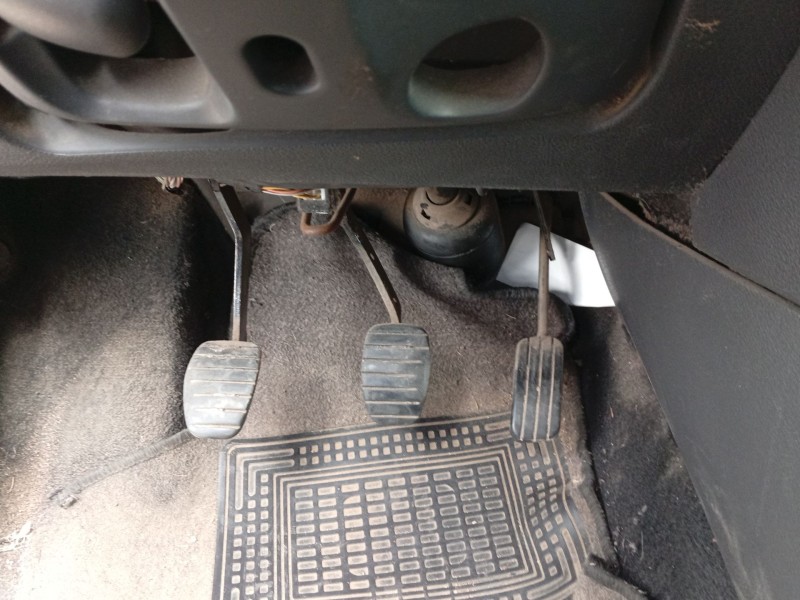 Recambio de pedal embrague para renault clio ii (bb_, cb_) 1.5 dci (b/cb3m) referencia OEM IAM 8200060841  